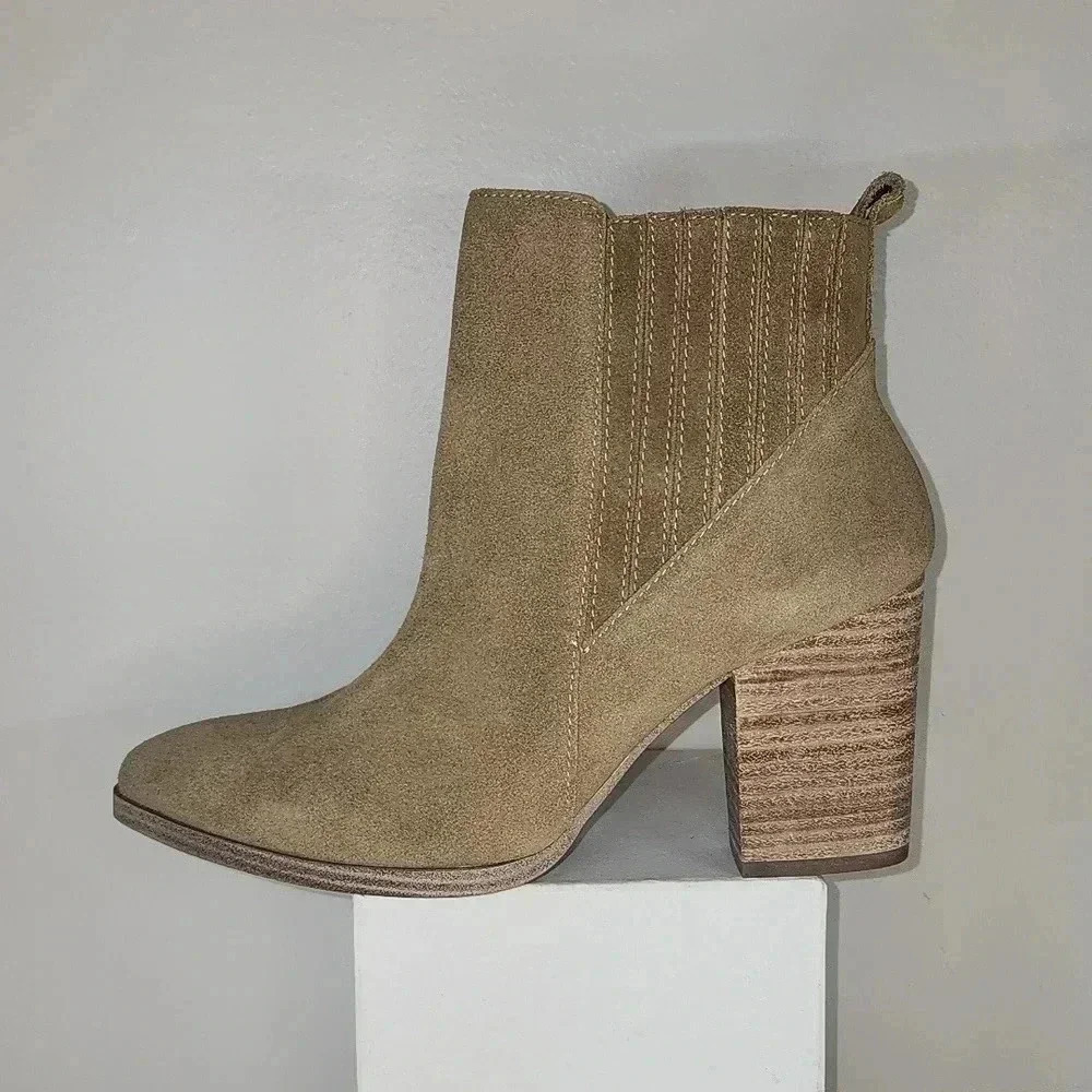 Blondo Reese waterproof size 8.5 ankle boot in taupe suede nwob - Picture 3 of 9